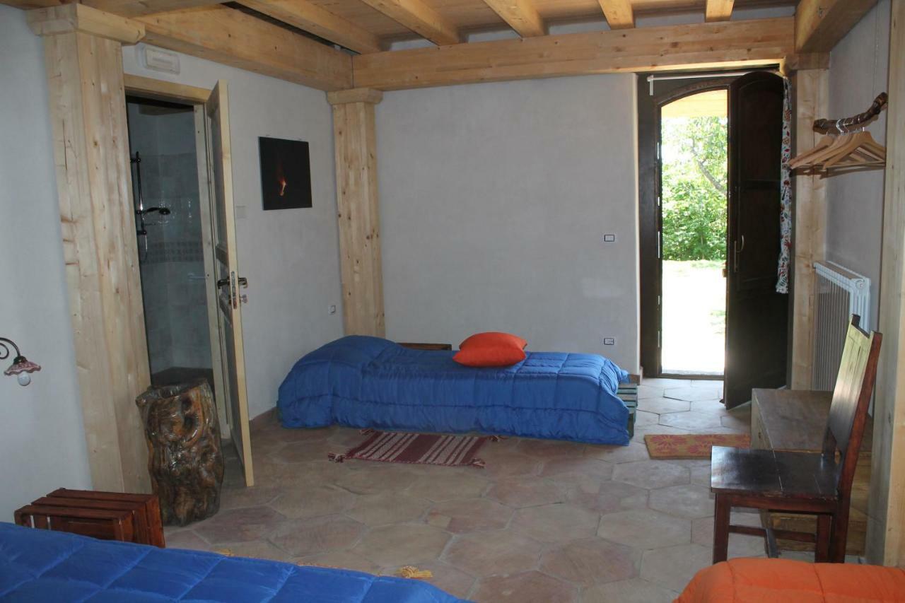 Agriturismo La Caraffara Sull' Etna Puntalazzo Exterior photo